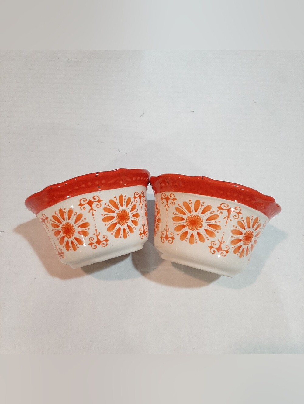 Pioneer Woman Floral Design Ramekins Set of 2 Scalloped Edge Stoneware